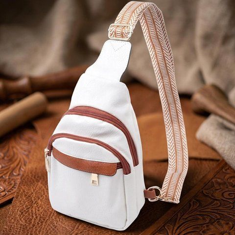 Жіноча сумка через плече з отвором для навушників з екошкіри Vintage 22785 Білий 22785 фото
