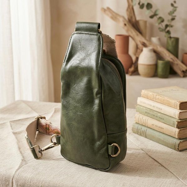 Красива сумка через плече в модному кольорі з екошкіри Vintage 22791 Зелений 22791 фото