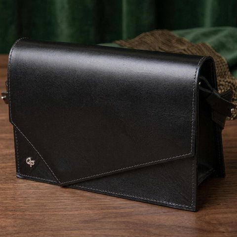 Жіноча стильна сумка з натуральної шкіри GRANDE PELLE 11434 Чорний 11434 фото